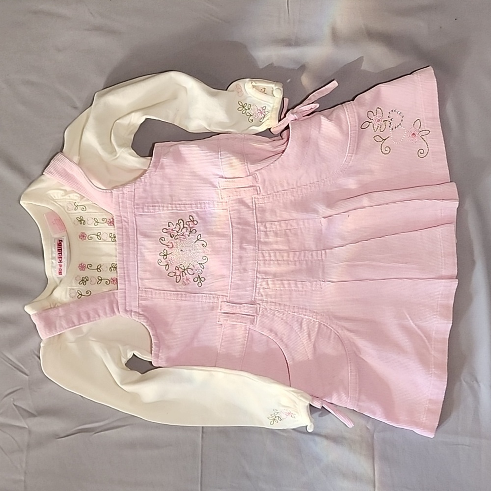 No kidding pink and cream corduroy overalls set. Size:3T